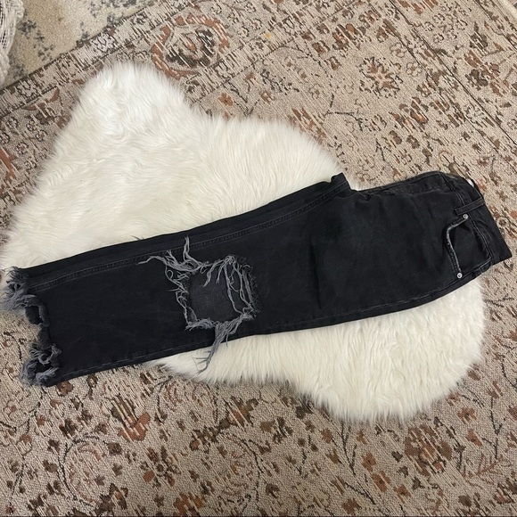𝅺free people distressed cropped pants - Picture 6 of 14
